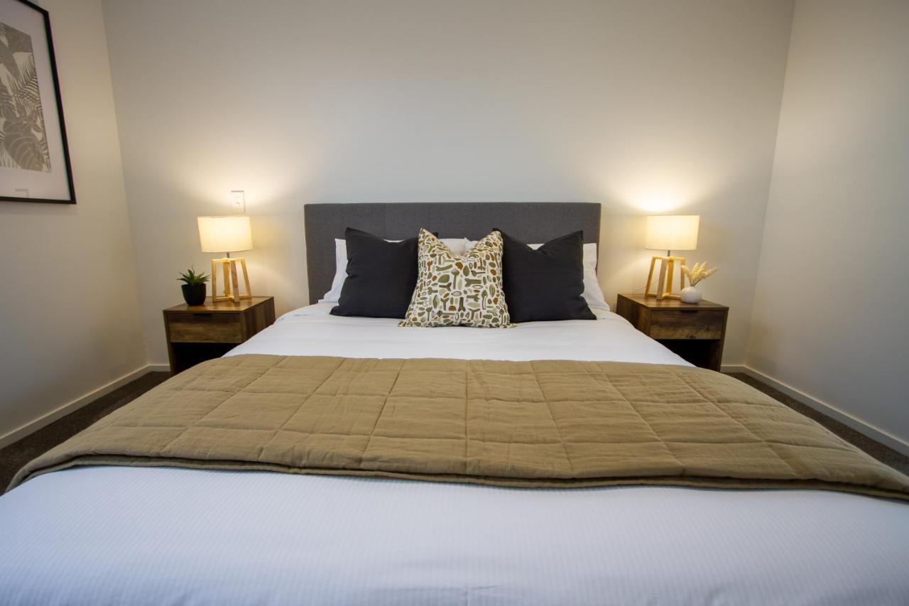 New Sophisticated City Pad Appartement Christchurch Buitenkant foto