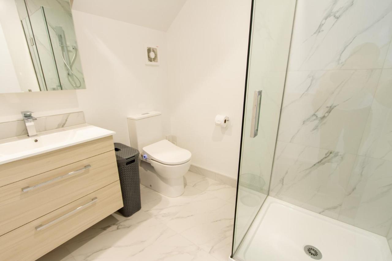 New Sophisticated City Pad Appartement Christchurch Buitenkant foto